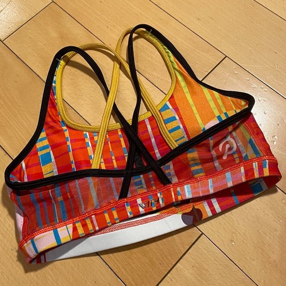 NWOT Wear It To Heart Peloton Sports Bra - Picture 2 of 6